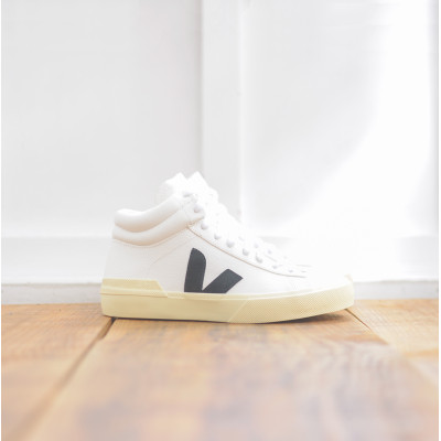 Minotaur Chomefree Leather