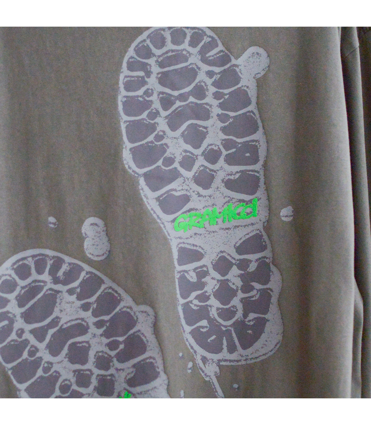 Footprints L/S Tee