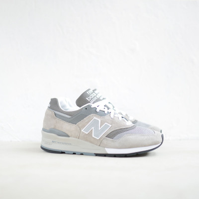 U997